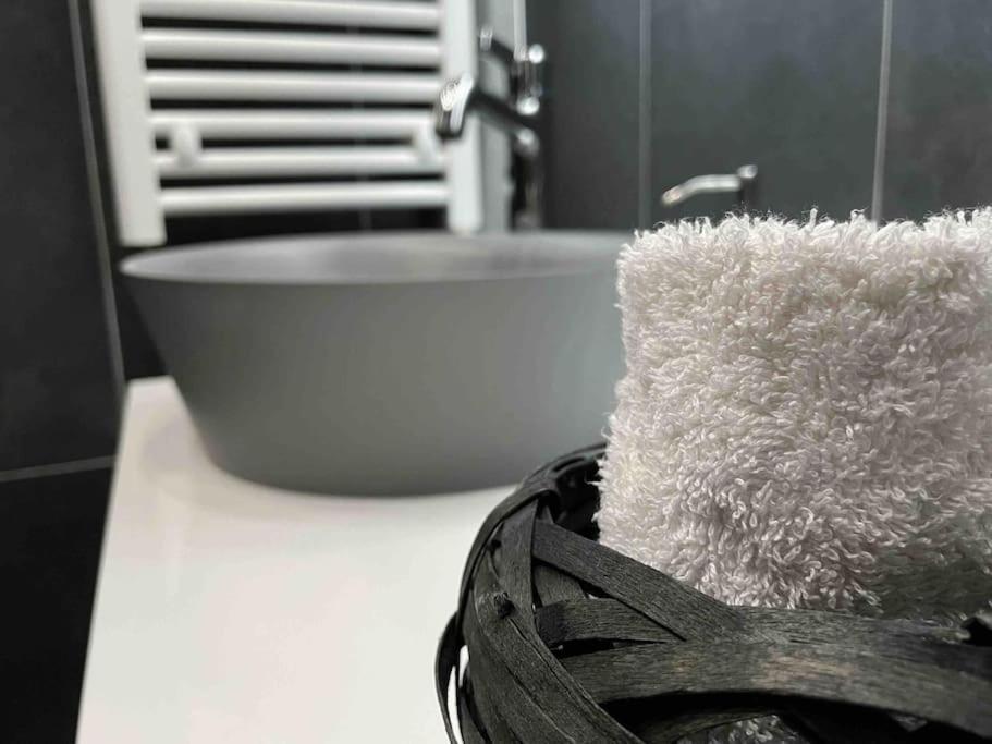 Cozy & Boho Top Center Apartment โซเฟีย ภายนอก รูปภาพ